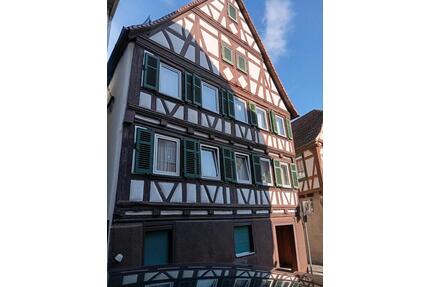 Denkmalgeschütztes Fachwerkhaus im Stadtkern von 71665 Vaihingen - Vaihingen an der Enz