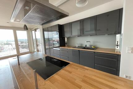 Imposante 4-Zimmer-Wohnung in Altdorf bei Landshut zu vermieten - Hohenthann