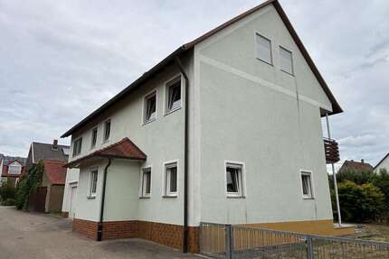 Haus zum Kaufen in Bechhofen 299.000,00 € 187 m²