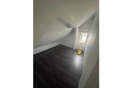 5zimmer Wohnung zu vermieten - 1.100,00&nbsp;EUR Kaltmiete, ca.&nbsp; 120,00&nbsp;m&sup2; in Ötzingen (PLZ: 56244)