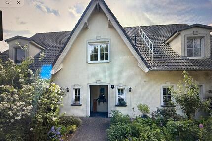 Komplett renoviertes Reihenmittelhaus mit Garten zu vermieten - Alpen