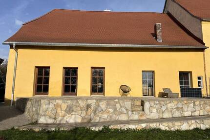 Tolle Doppelhaushälfte mit Entwicklngspotenzial - Hilpoltstein Jahrsdorf