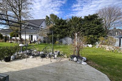 IHR NEUES ZUHAUSE: STILVOLL MIT GARTENIDYLLE - Henstedt-Ulzburg