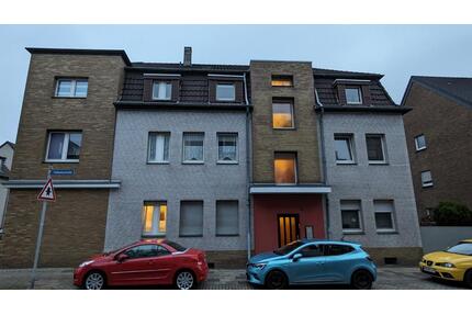 gemütliche 2-Raum-Wohnung für SinglesPaare im Altbaustil - Oberhausen