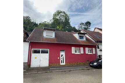 Einfamilienhaus am Fuße des Münsterbergs in Breisach ! - Breisach am Rhein