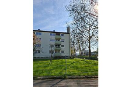 4,5 Zi Wohnung zu verkaufen - 220.000,00&nbsp;EUR Kaufpreis, ca.&nbsp; 89,00&nbsp;m&sup2; in Lahr (Schwarzwald) (PLZ: 77933)