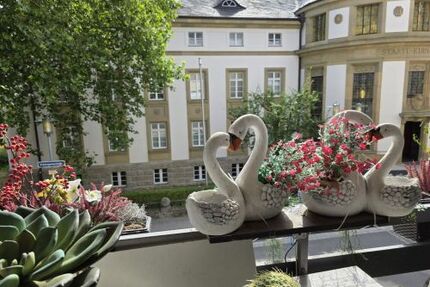 Toplage im ZENTRUM, schicke, behindertengerechte 4-Zimmer-Eigentumswohnung mit Balkon in 97688 Bad Kissingen (ID 10489)