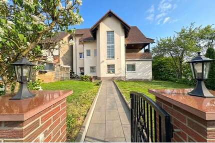Haus zum Kaufen in Ortenberg 359.000,00 € 250.25 m²