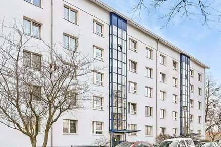 Wohnung zum Kaufen in Dresden 93.000,00 € 48.2 m²