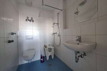 Wohnung zum Mieten in Berlin 305,79 € 32.4 m²