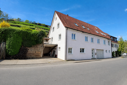 Haus zum Kaufen in Hessigheim 450.000,00 € 235 m²