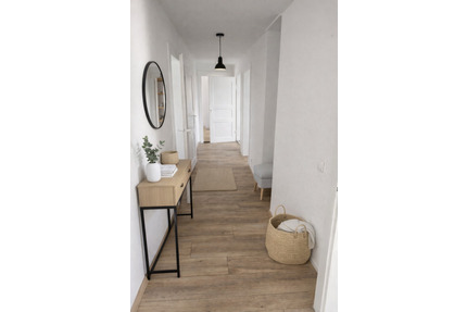 Möbillierte 128 m² Wohnung in der schönen Falkenberger Innenstadt - Falkenberg/Elster