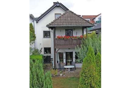 Haus zum Kaufen in Niedernhausen- Oberjosbach 555.000,00 € 174.39 m²