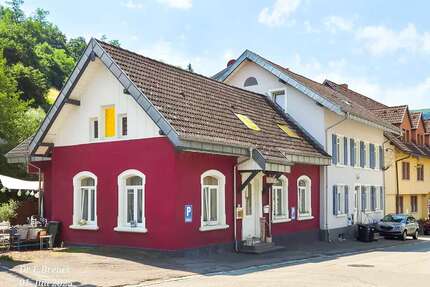 Haus zum Kaufen in Tegernau 395.000,00 € 495 m²