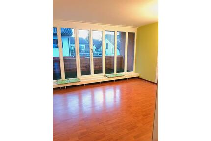 Schicke 2-Zimmer Wohnung mit Balkon in Niefern-Öschelbronn