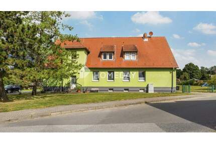 Mehrfamilienhaus mit vier Einheiten auf großem Grundstück - Lalendorf