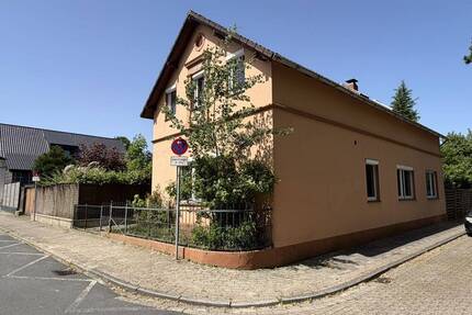 Historisches Wohnhaus mit großem Entwicklungspotenzial - Sanierungsobjekt für Handwerker und Visionäre! - Varel