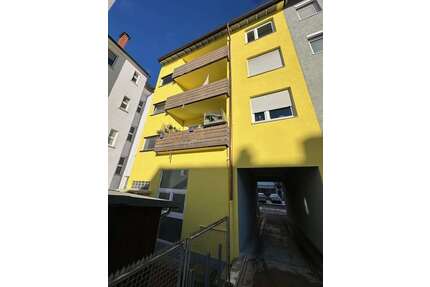 Haus zum Kaufen in Neu-Ulm 1.200.000,00 € 224.7 m²