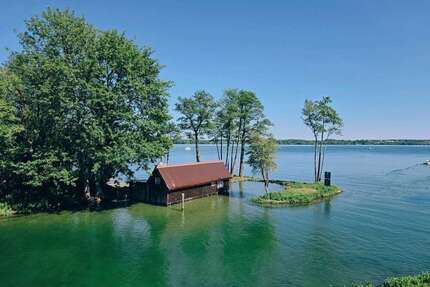 Haus zum Kaufen in Schwerin 130.000,00 € 9 m²