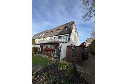 Reihenendhaus wartet auf eine neue Familie - Zorneding