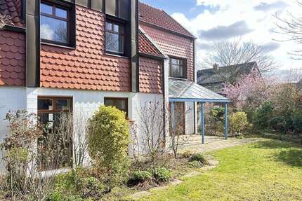 Haus zum Kaufen in Langenfeld 970.000,00 € 222 m²