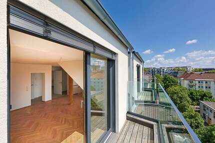 Wohnung zum Mieten in Frankfurt am Main 2.064,17 € 85.75 m²