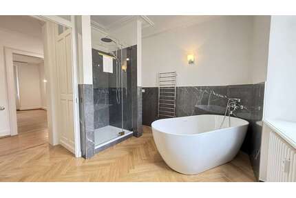 Wohnung zum Mieten in Baden-Baden 1.575,00 € 89.2 m²