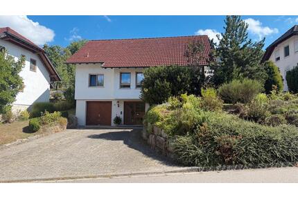 Großzügiges Einfamilienhaus in Südhanglage mit großem Grundstück - Braunsbach