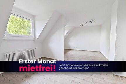 *1 NKM FREI* Gemütliche 2-Zimmer-Dachgeschosswohnung mit großer Küche und Wannenbad - Solingen