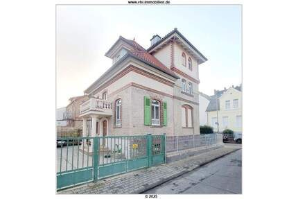 TOLLES TOSKANA ZWEIFAMILIENWOHHAUS IN WIESBADEN, VERMIETET ABER MIT VERSCHIEDENEN MÖGLICHKEITEN