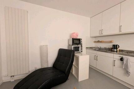 Frötmanning Appartment - 750,00&nbsp;EUR Kaltmiete, ca.&nbsp; 20,00&nbsp;m&sup2; in München (PLZ: 80939) Schwabing-Freimann