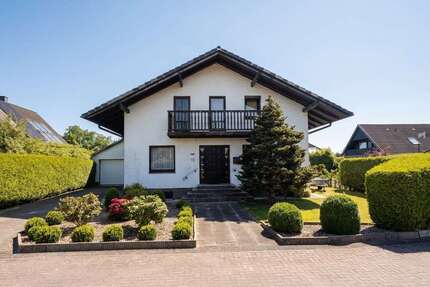Haus zum Kaufen in Loxstedt 420.000,00 € 166 m²