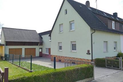 Sanierungsbedürftiges Einfamilienhaus mit Potenzial und Fördermöglichkeiten - Walzbachtal Wössingen