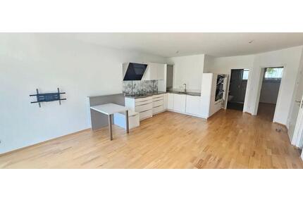 Vie élégante - Charmant appartement de 2 pièces au rez-de-chaussé - Amberg