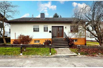 Haus zum Kaufen in Felsberg 199.999,00 € 106 m²