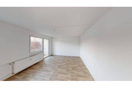 2-Raum-Wohnung mit Balkon, EBK möglich - Chemnitz Hutholz