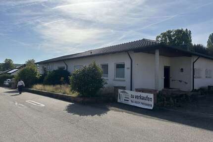 Haus zum Kaufen in Ilsfeld 985.200,00 € 280 m²