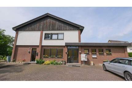 Vielseitiges Anwesen auf großzügigem Grundstück - Warburg Daseburg