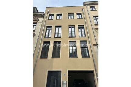 Haus zum Kaufen in Halle (Saale) 760.000,00 € 211 m²
