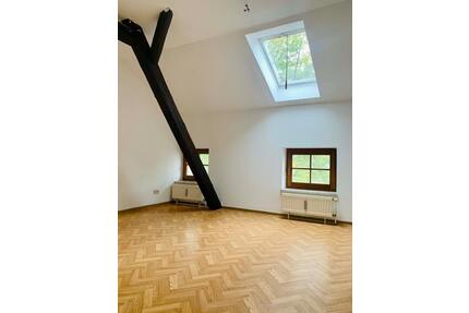 Helle 2-Raum-Wohnung mit Einbauküche - Bernburg (Saale)