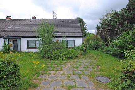 Bestlage in Hamburg Bramfeld, großes Baugrundstück für eine Doppelhaushälfte mit 2 Einheiten!