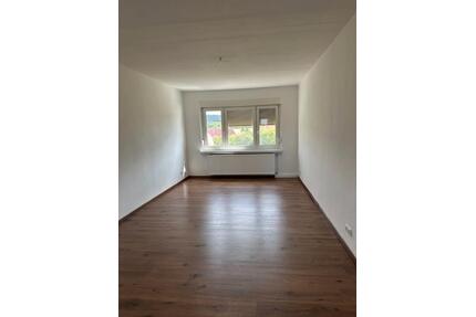 3-Zimmer-Wohnung mit Stellplatz Provisionsfrei Hainspitz bei Jena - Eisenberg