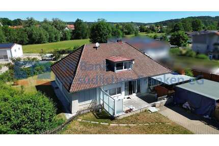 Haus zum Kaufen in Lichtenau 385.000,00 € 190 m²
