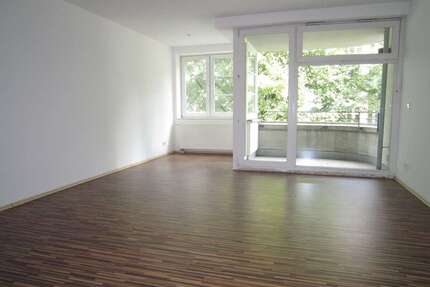 Wohnung zum Mieten in Berlin 1.276,20 € 85.08 m²