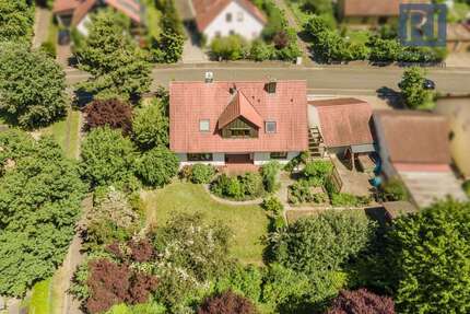 Haus zum Kaufen in Iphofen 620.000,00 € 198 m²