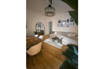 Möbeliert! Luxuriöse Altbauwohnung in Chb! - Berlin Mitte