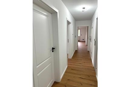 Schöne 4 Zimmer Wohnung - Kernsaniert - Salzgitter