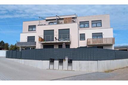 Großzügige 2-Raumwohnung - 755,00&nbsp;EUR Kaltmiete, ca.&nbsp; 75,00&nbsp;m&sup2; in Raguhn-Jeßnitz (PLZ: 06779)