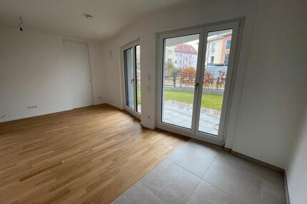 Neubau - Stilvolle 2-Zimmerwohnung mit Terrasse - Augsburg Hochzoll