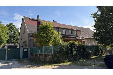 Haus zum Kaufen in Pegau Wiederau 239.000,00 € 198 m² - Pegau / Wiederau